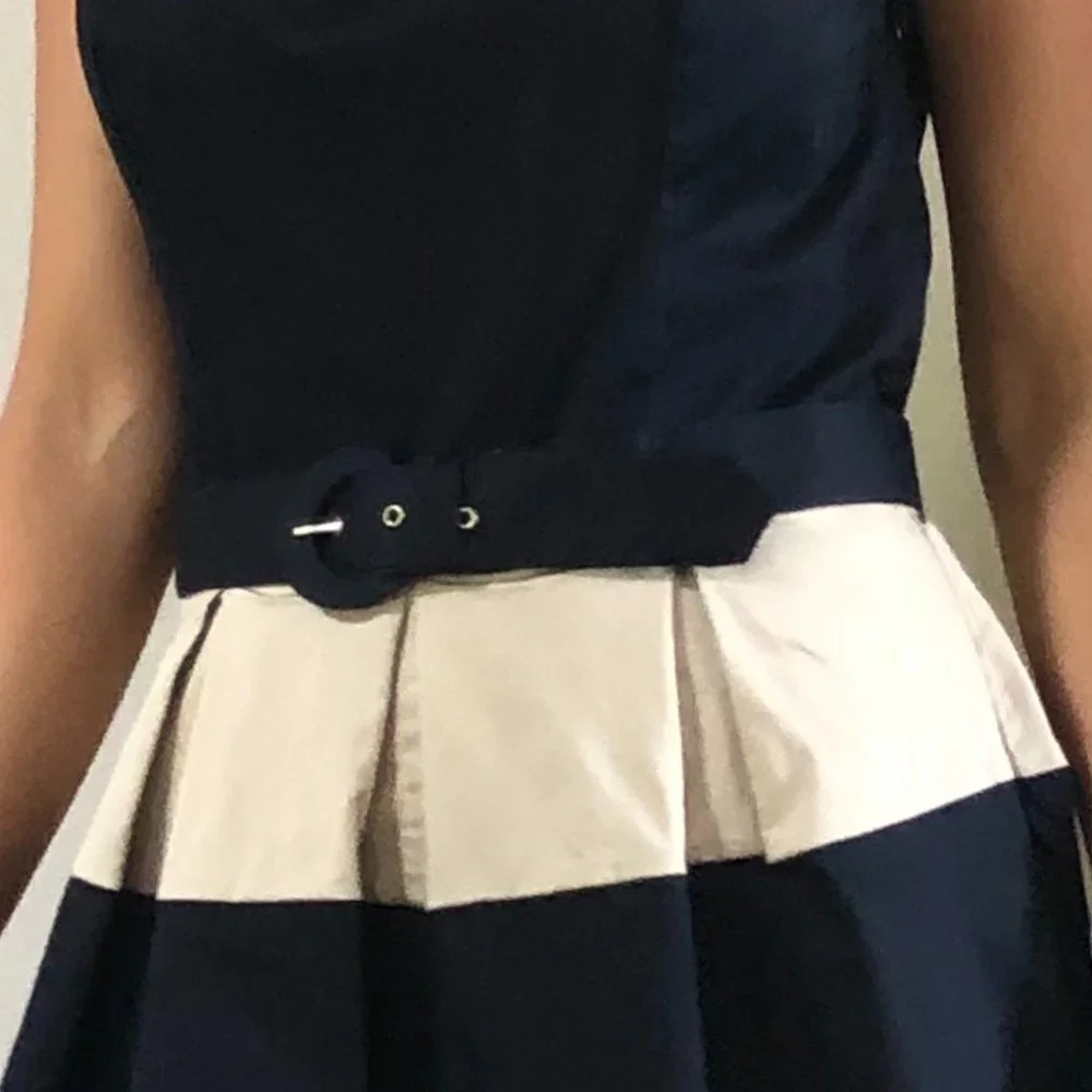 NWT. Banana Republic Cotton A-Line Dress - Picture 7 of 11